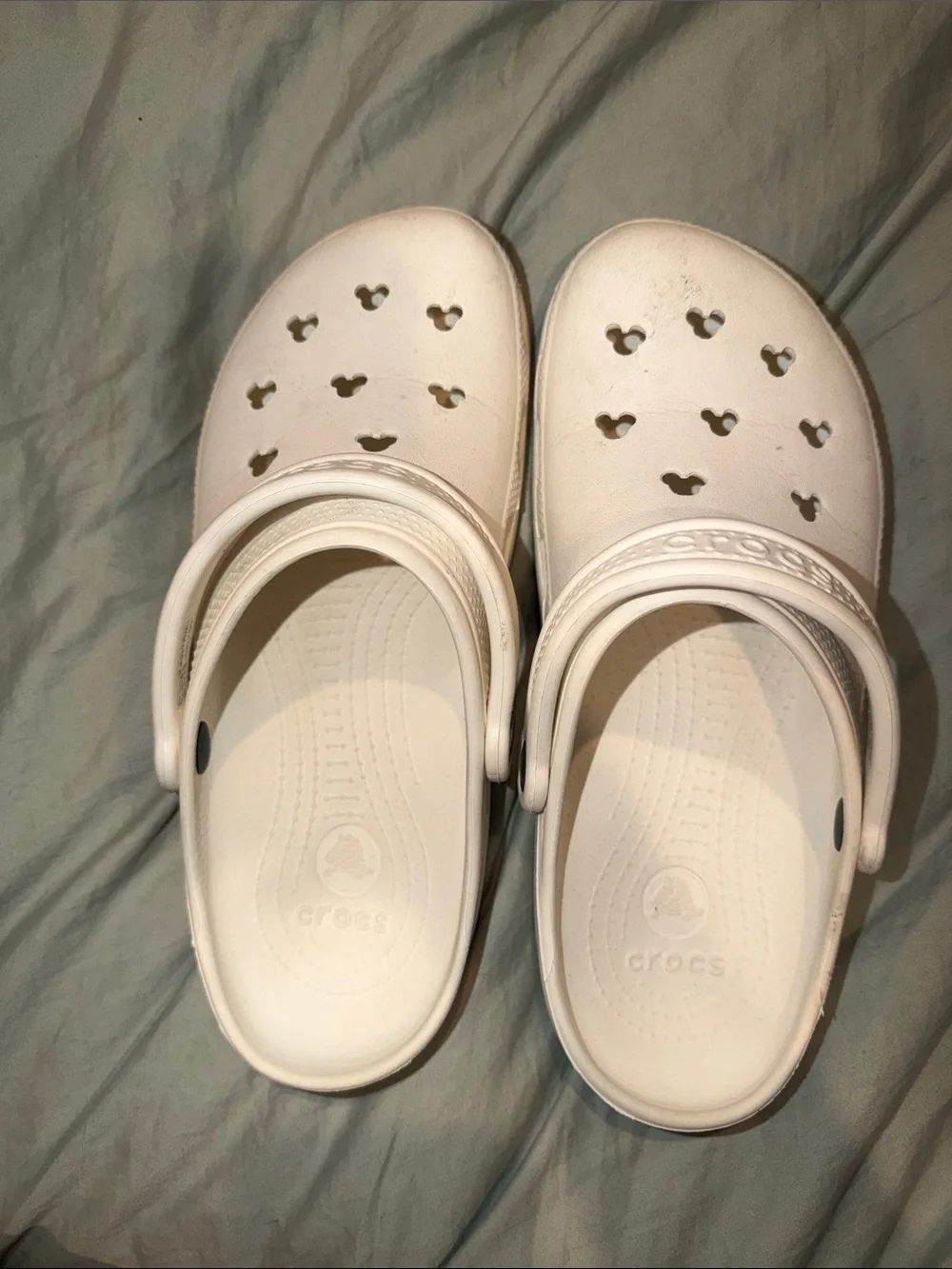 CROCS Classic Clog in White Disney